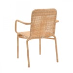 chaise de jardin avec accoudoirs en resine tressee