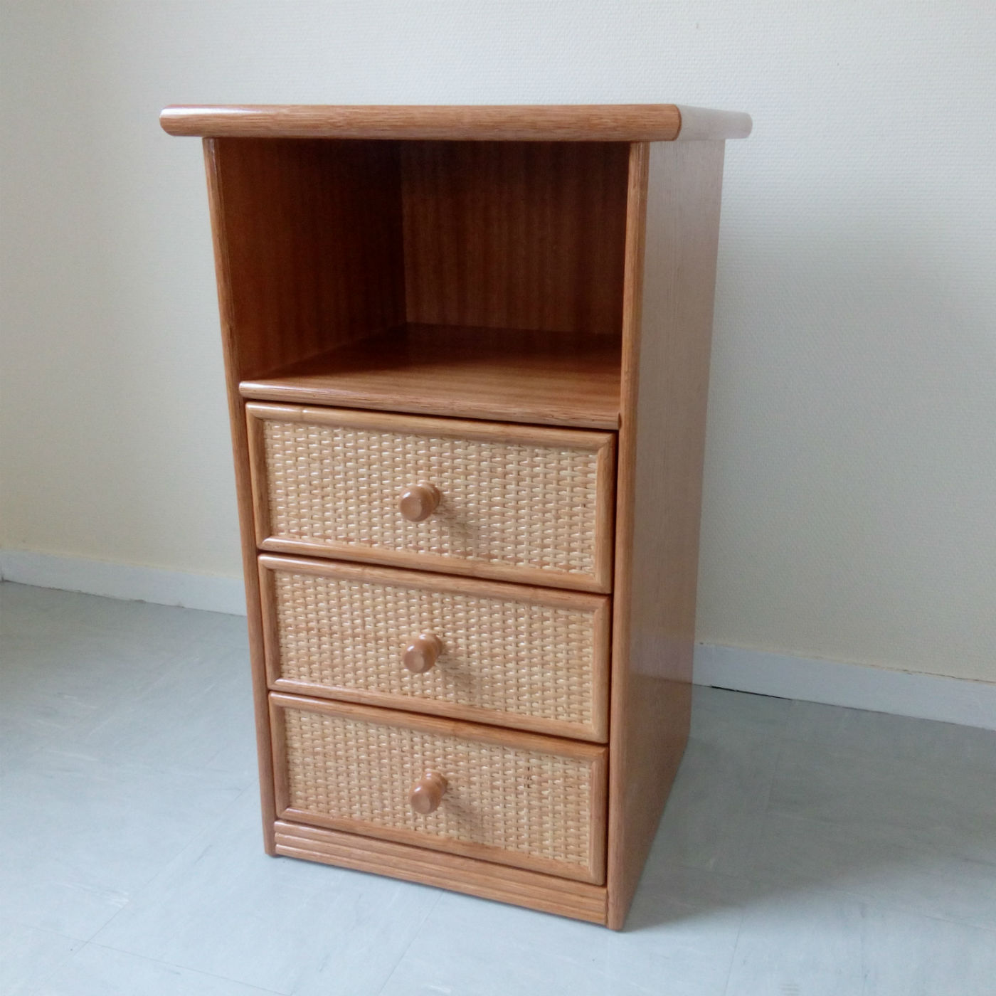 chiffonnier rotin miel Chiffonnier 3 tiroirs en rotin miel