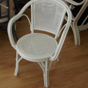 Fauteuil bridge blanc en rotin