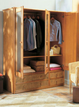 Armoire penderie en rotin