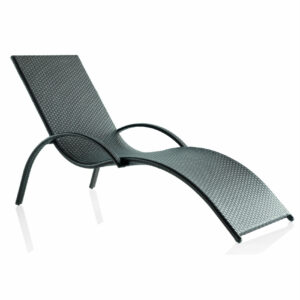 Chaise longue d extérieur en resine tressee