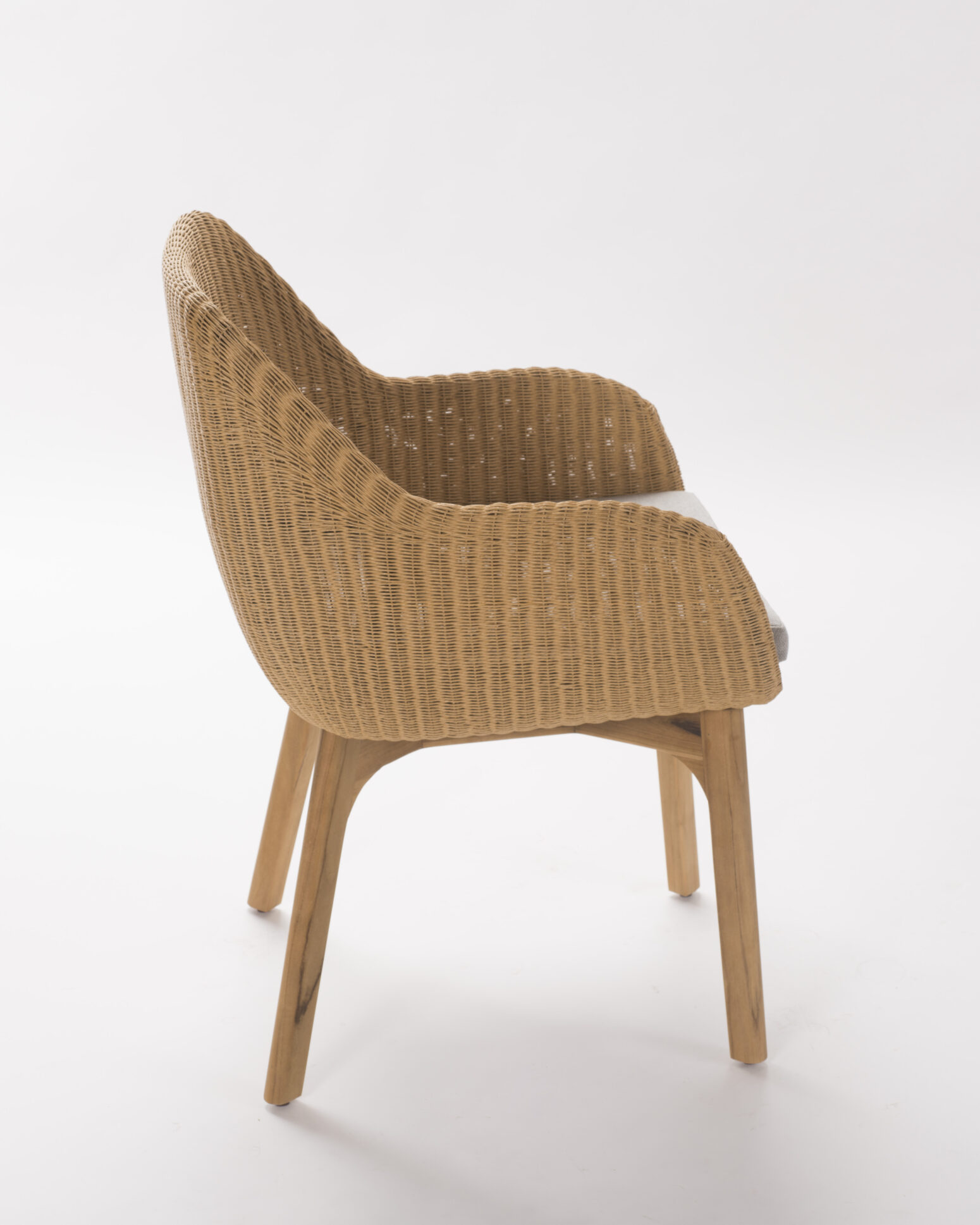chaise fauteuil lloyd loom pieds bois