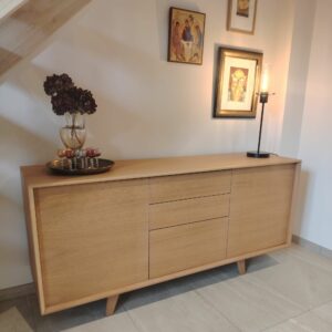 Buffet design en bois naturel160 cm avec pieds compas
