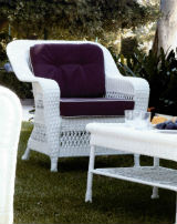 fauteuil blanc en resine tressee et alu