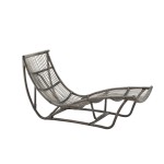 Chaise longue en rotin couleur taupe