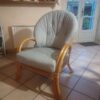 Fauteuil d'intérieur en rotin naturel avec coussins