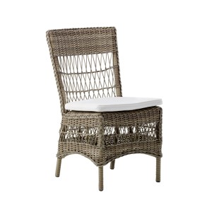 chaise de jardin taupe en resine marie