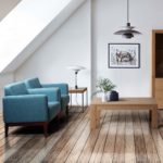 Fauteuils pieds en bois massif et tissu avec table basse