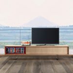 Meuble tv en chêne avec pieds en métal