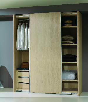 Soldes - Meuble de rangement en bois blanc vieilli avec corniches