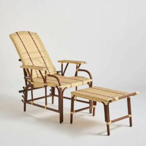 Chaise longue pour l'extérieur en aluminium et résine avec repose pied