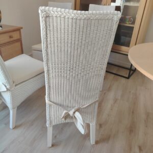 4 chaises haut dossier blanches en lloyd loom