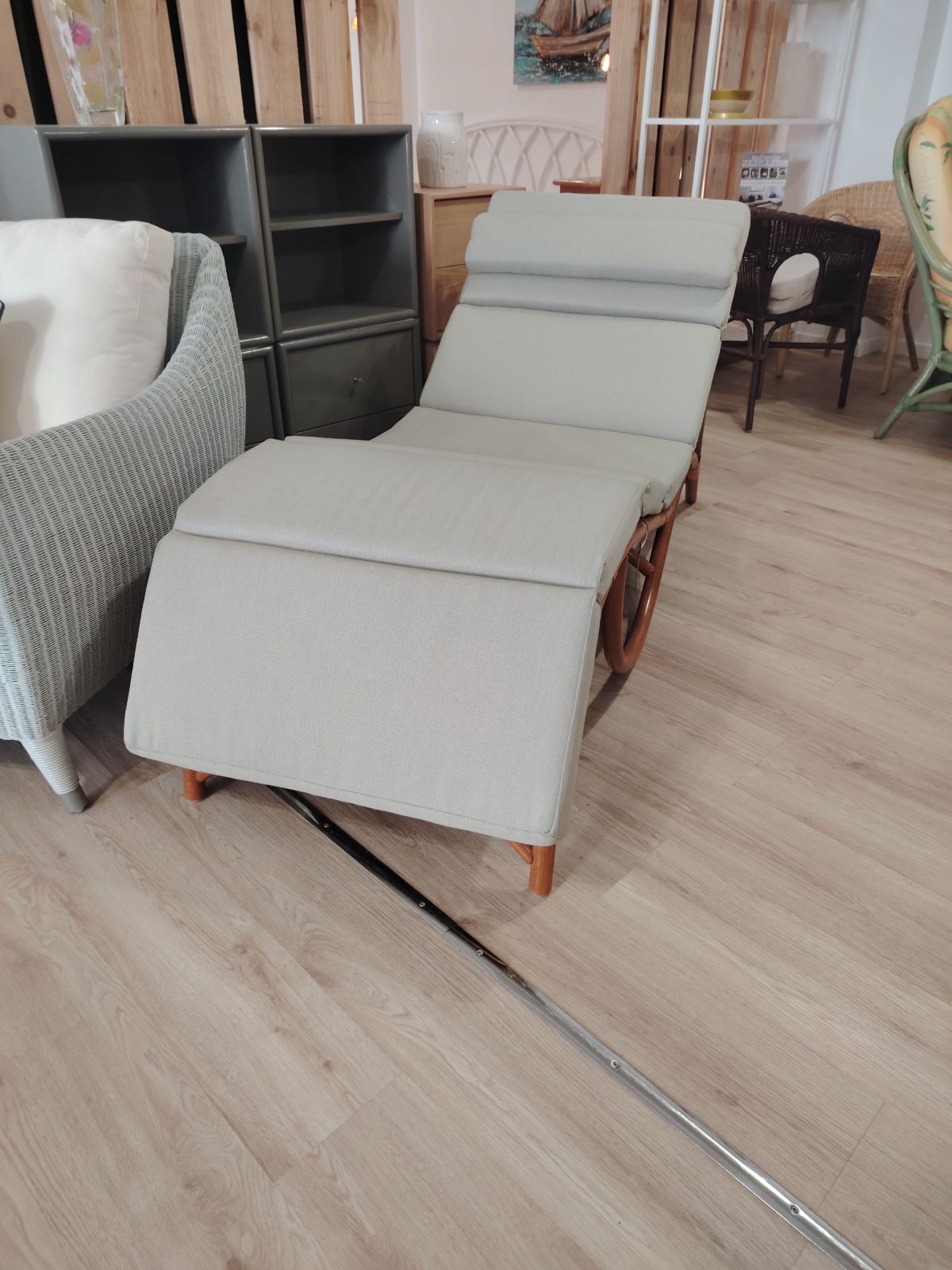 Méridienne en rotin confortable en promotion